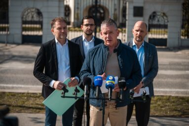 Vyjadrenia Pétera Magyara potvrdzujú, že migračná kríza bola politickou hrou Orbána a Fica