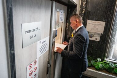 Podali sme trestné oznámenie na Roberta Fica pre podozrenia zo sabotáže, záškodníctva aj vlastizrady