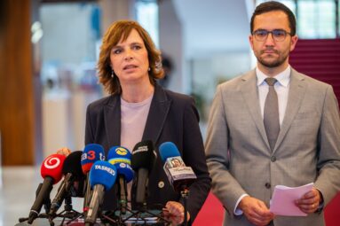 Slovensko sa dá naštartovať, ale táto vláda musí skončiť